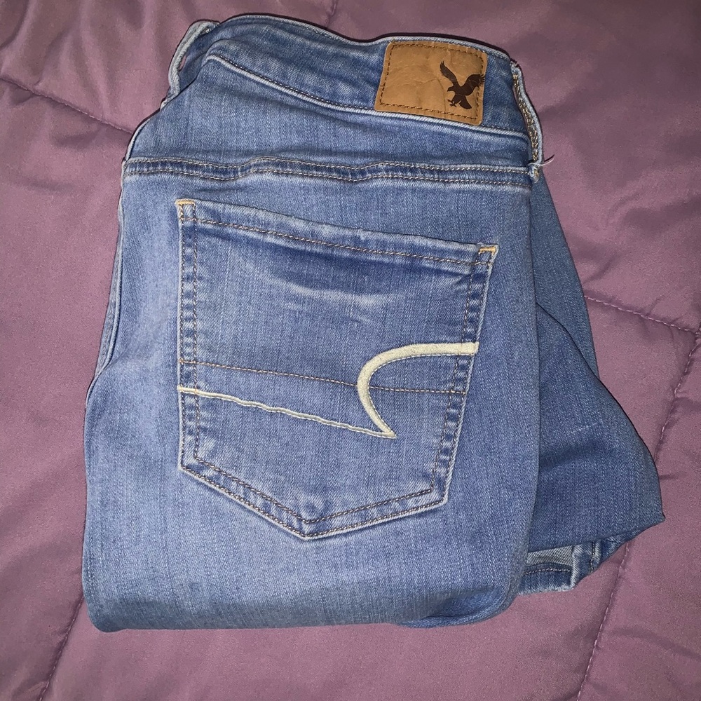 Light blue american eagle super stretch jeggings